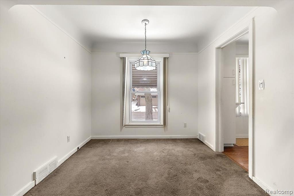 14001 Balfour Street, Oak Park, MI 48237 — Photo 11