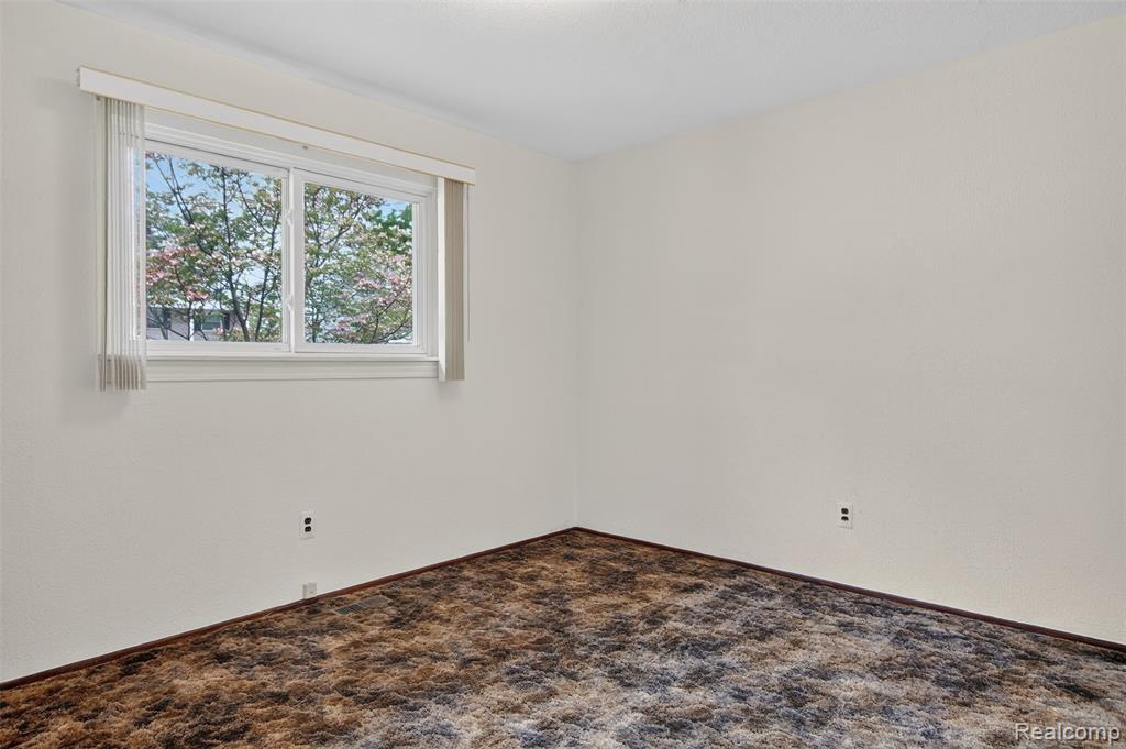 14341 Heritage Street, Riverview, MI 48193 — Photo 32
