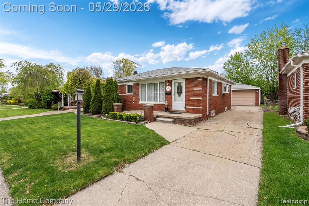 24564 Marine Avenue, Eastpointe, MI 48021 — Photo 3