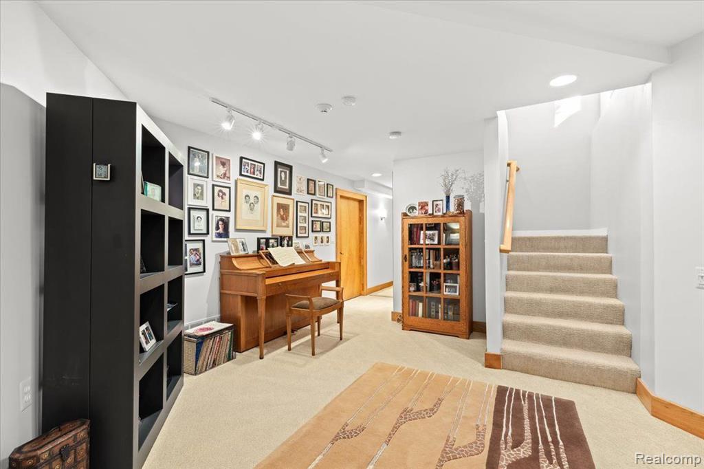 2193 TRILLIUM WOODS Drive, Ann Arbor, MI 48105 — Photo 34