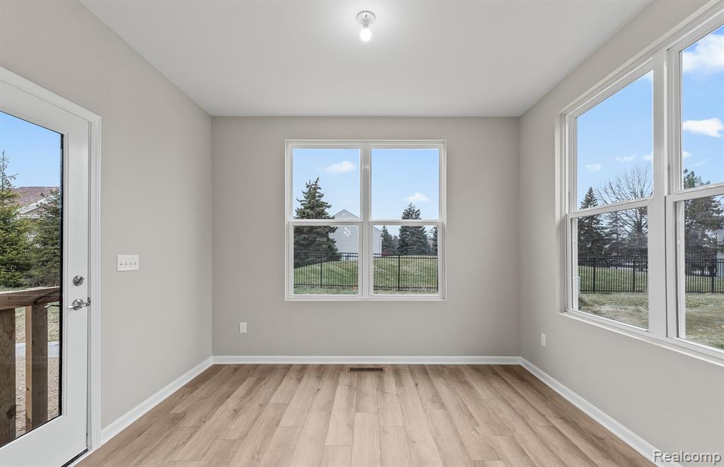 16104 Conifer Lane, Clinton Twp, MI 48038 — Photo 17