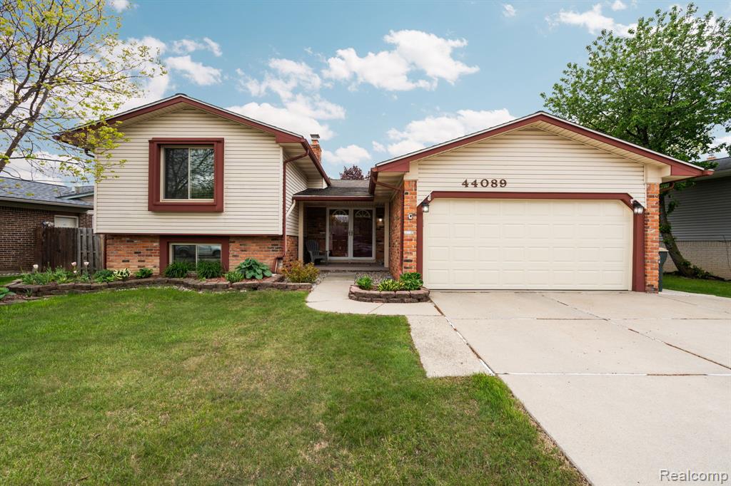 44089 Harsdale Drive, Canton, MI 48187 — front exterior