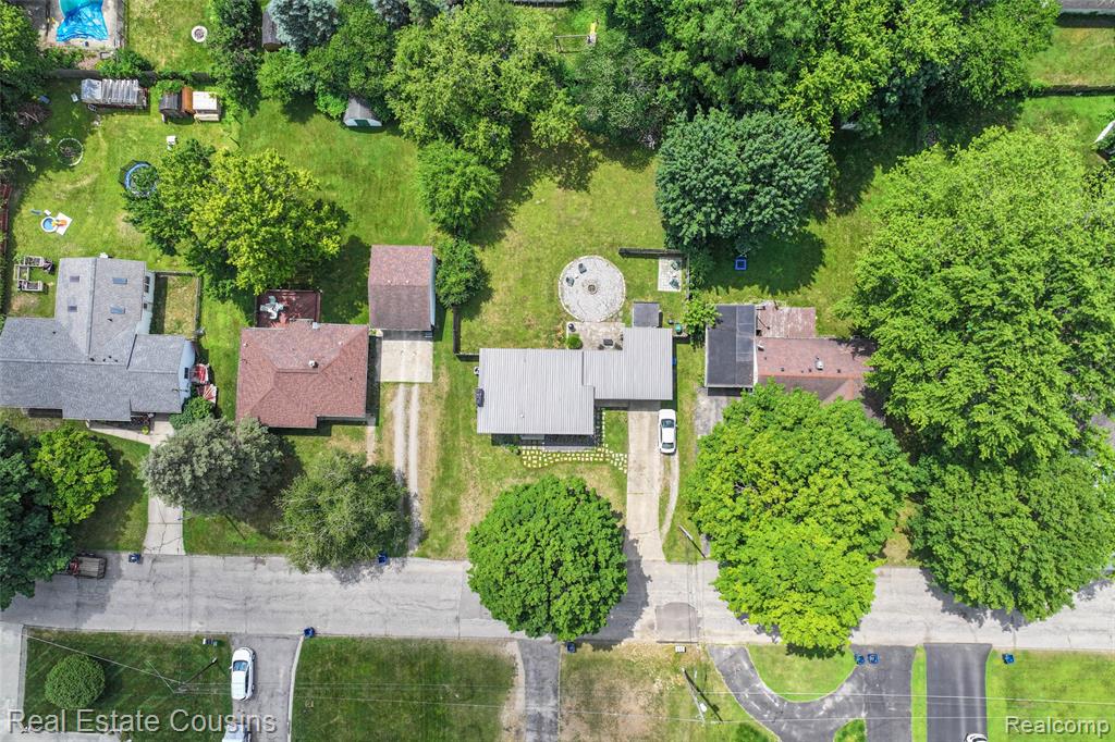 135 Bevins Street, Holly, MI 48442 — Photo 18