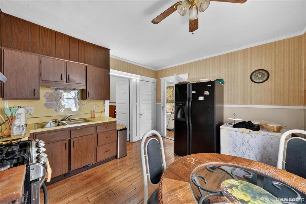 5424 Bingham St, Dearborn, MI 48126 — Photo 13