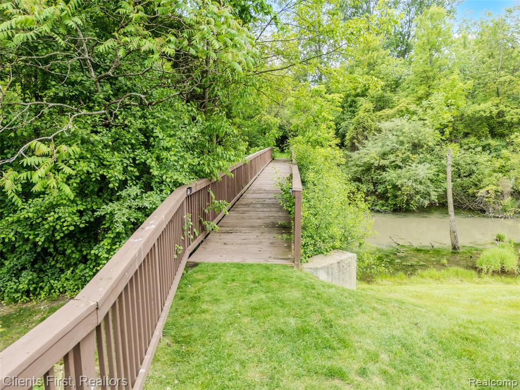 530 CONCORD Drive, Canton, MI 48188 — Photo 40