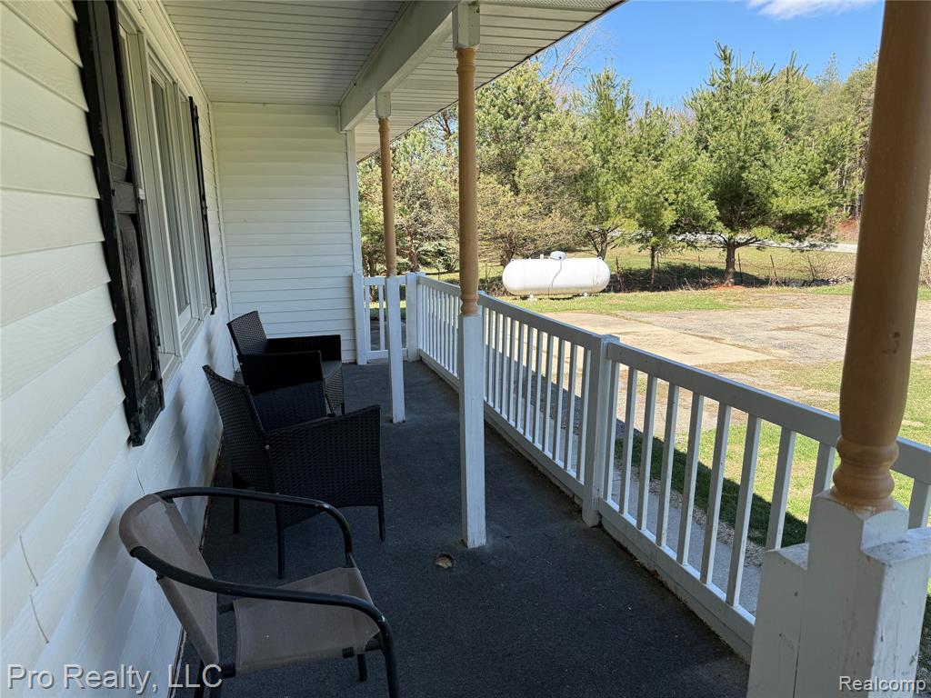 4976 Schott Road NE, Mayville Vlg, MI 48744 — Photo 3