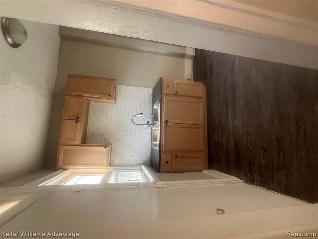 9844 Woodrow Wilson Street, Detroit, MI 48206 — Photo 4