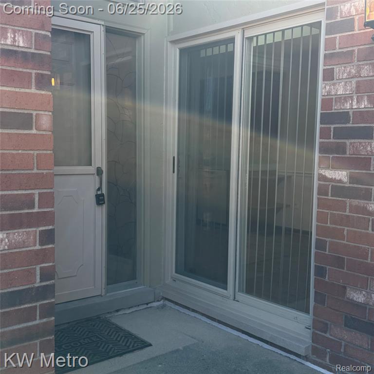 49429 Ferrisburg Court, Utica, MI 48315 — Photo 3