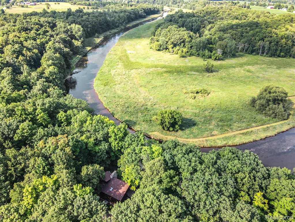 5365 S Bancroft Road, Durand, MI 48429 — Photo 2
