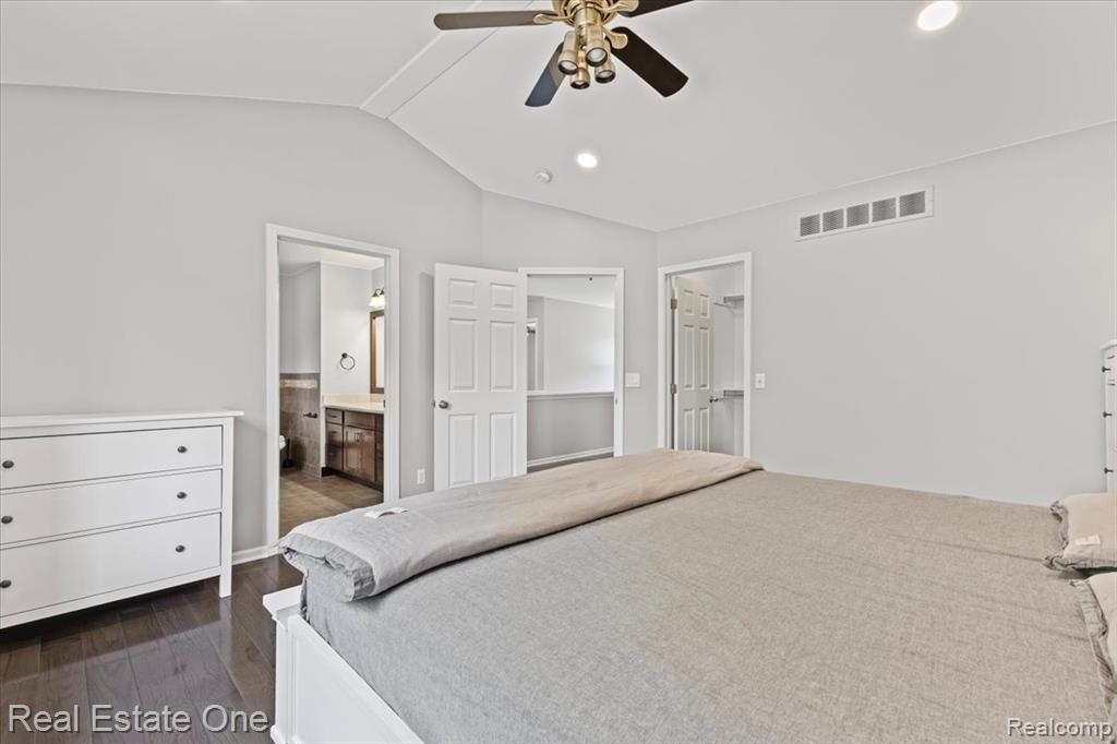 415 Evaline Drive, Troy, MI 48085 — Photo 13