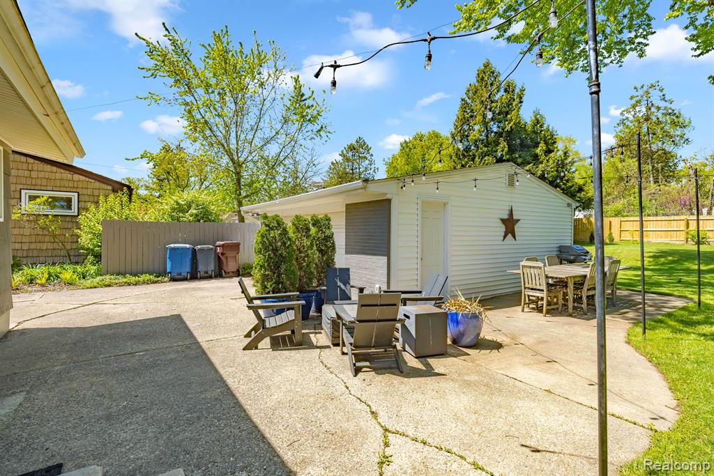 2710 Radcliffe Avenue, Ann Arbor, MI 48104 — Photo 39