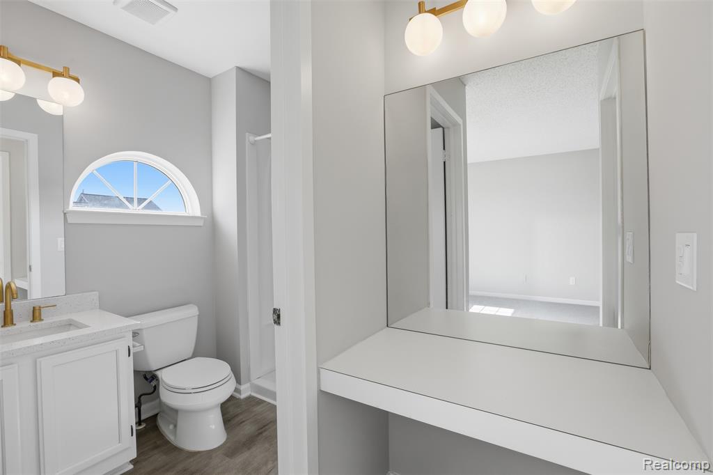 31192 Columbia Drive, Novi, MI, 48377