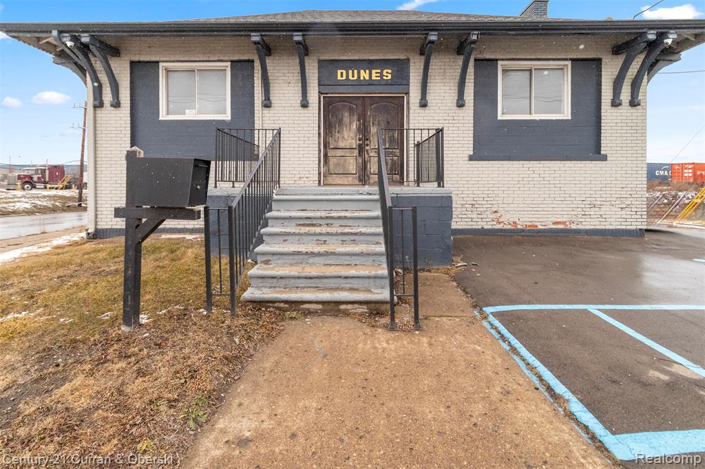 10500 Southern Street - Photo 3