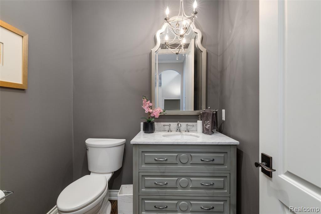 3010 E Bradford Drive, Bloomfield Hills, MI 48301 — Photo 15