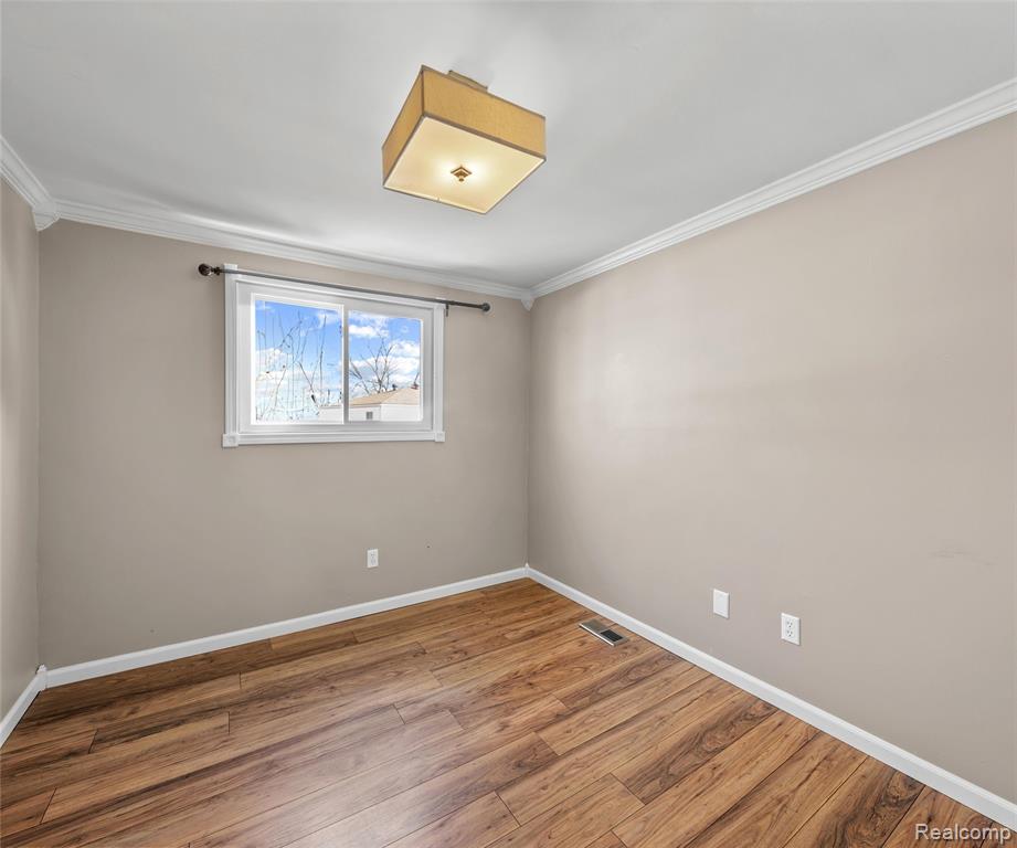 923 Kings Way, Canton, MI 48188 — Photo 32