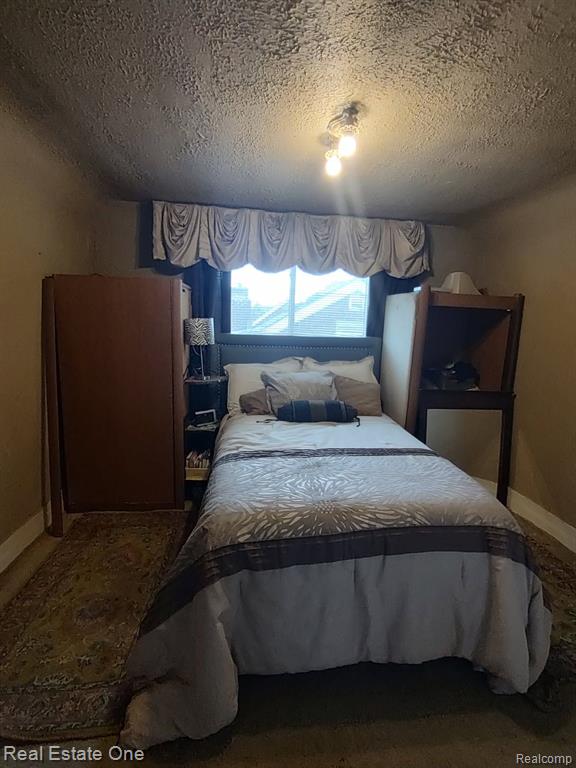 8040 WHITCOMB Street, Detroit, MI 48228 — Photo 19