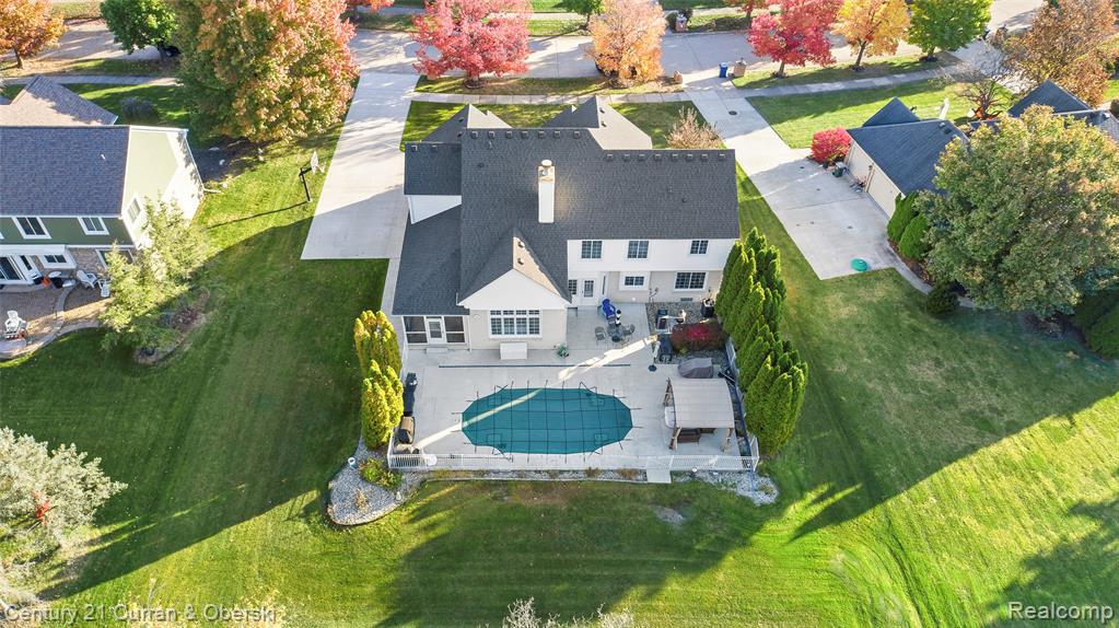 48279 Chesterfield Drive S, Dearborn, MI 48187 — Photo 46