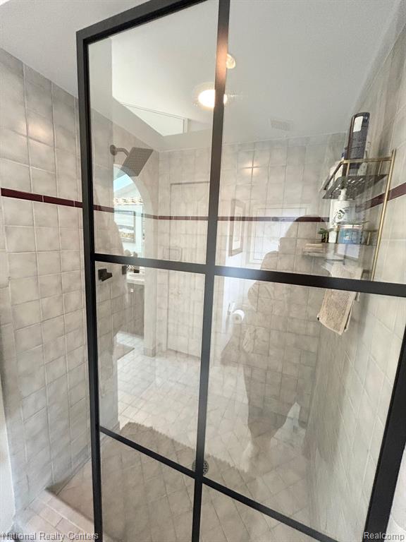 35573 CROSS CREEK N, Farmington Hills, MI 48331 — Photo 64