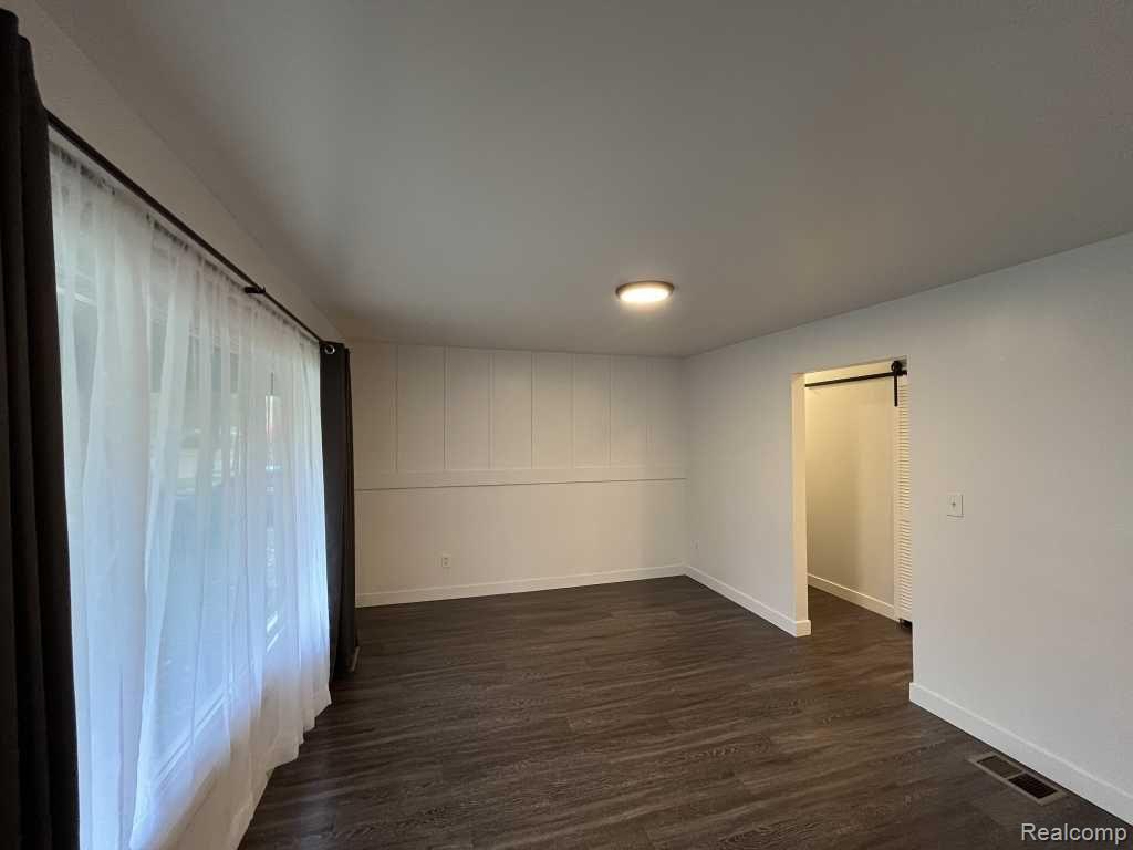 1500 FOLEY Avenue, Ypsilanti, MI 48198 — Photo 3