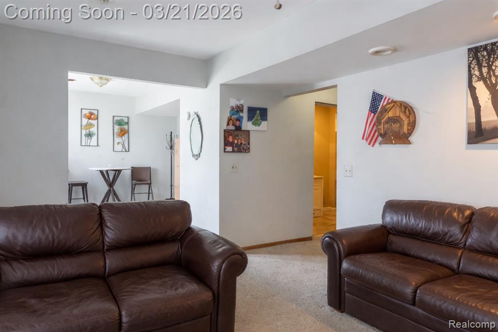 5763 N Silvery Lane, Dearborn Heights, MI 48127 — Photo 8