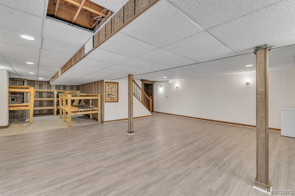 4248 WHITEBIRCH Drive, West Bloomfield, MI 48323 — Photo 39