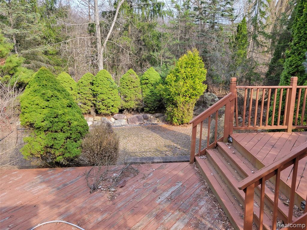5549 Perrytown Drive, West Bloomfield, MI — Photo 10