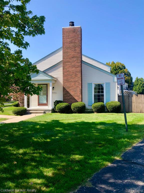23793 STONEHENGE, Novi, MI — Photo 27