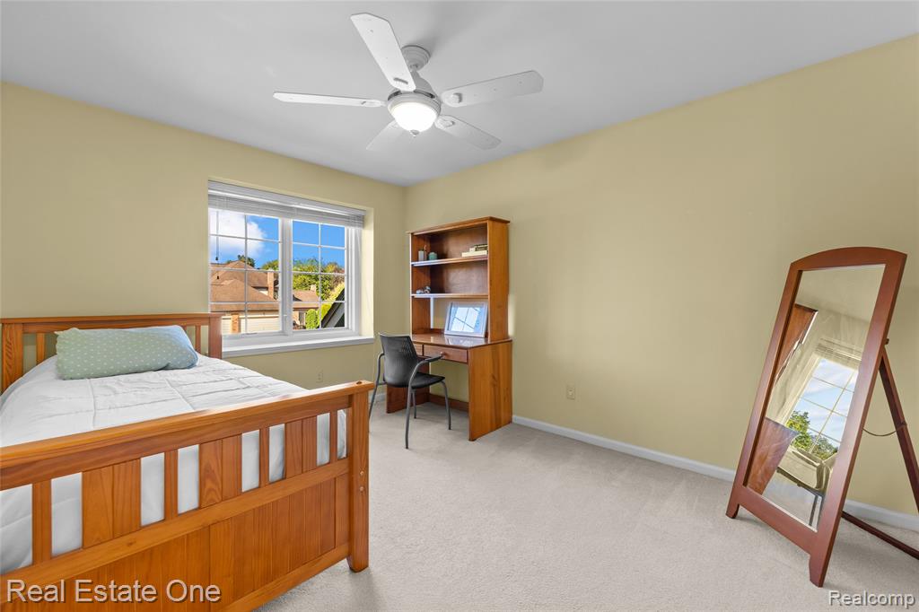 5092 Julian Drive, Troy, MI 48085 — Photo 18