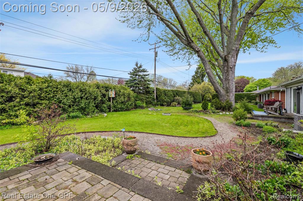 65 Willison Road, Grosse Pointe Shores, MI 48236 — Photo 33