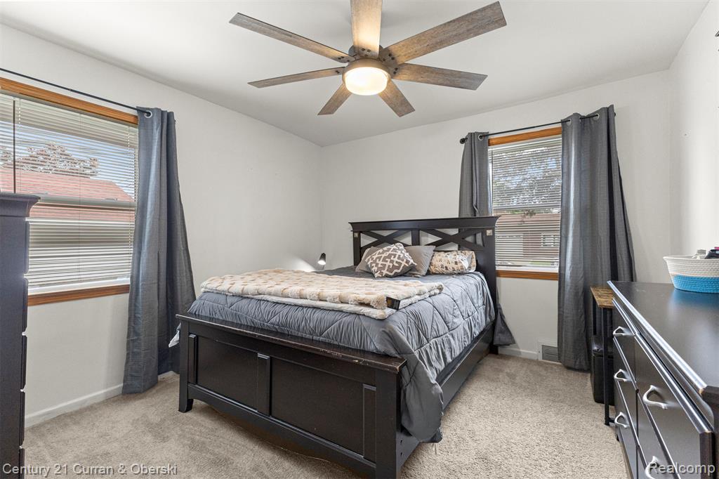 8904 Becker Avenue, Allen Park, MI 48101 — Photo 13