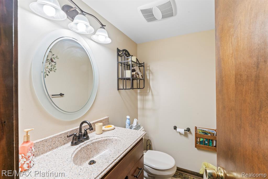 6567 Heaven Drive, Howell, MI 48855 — Photo 25
