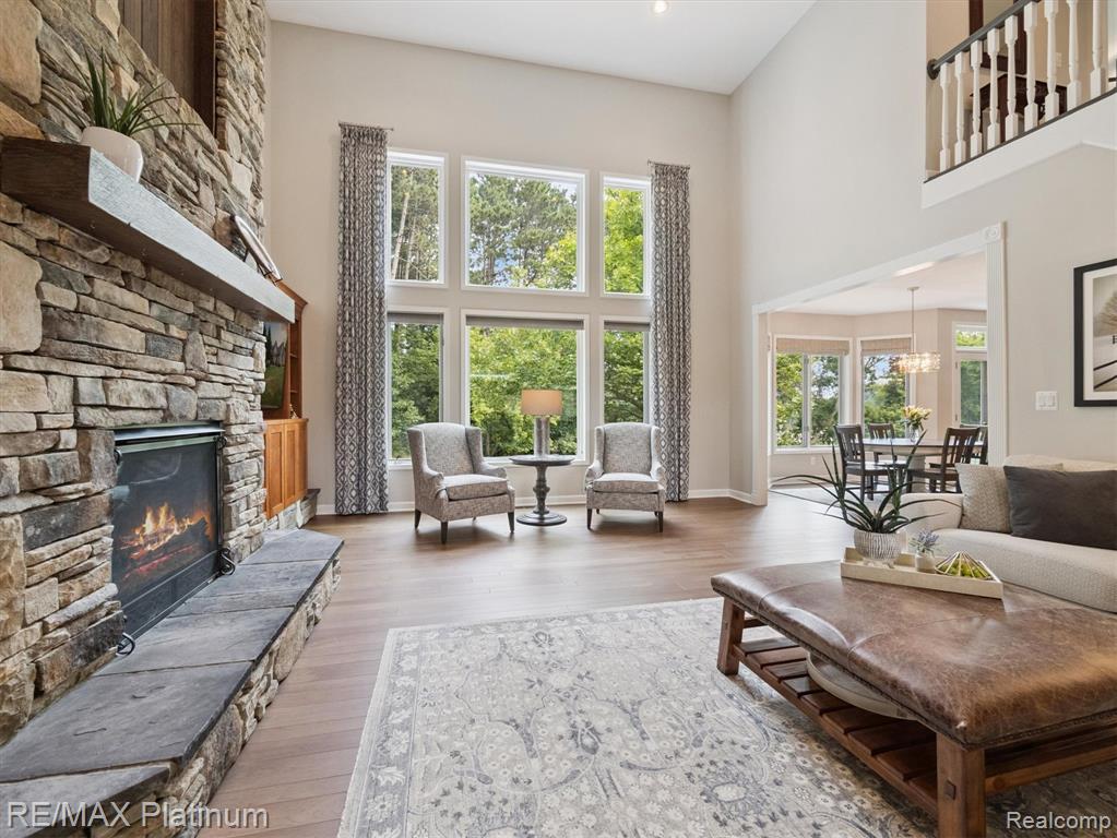 9071 Thornapple Drive, Pinckney, MI 48169 — Photo 8