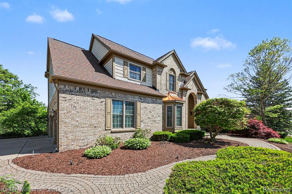 1432 Oakmont Court, Lake Orion, MI 48362 — Photo 31