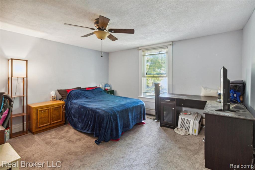 402 S 7TH Street, St. Clair, MI 48079 — Photo 27