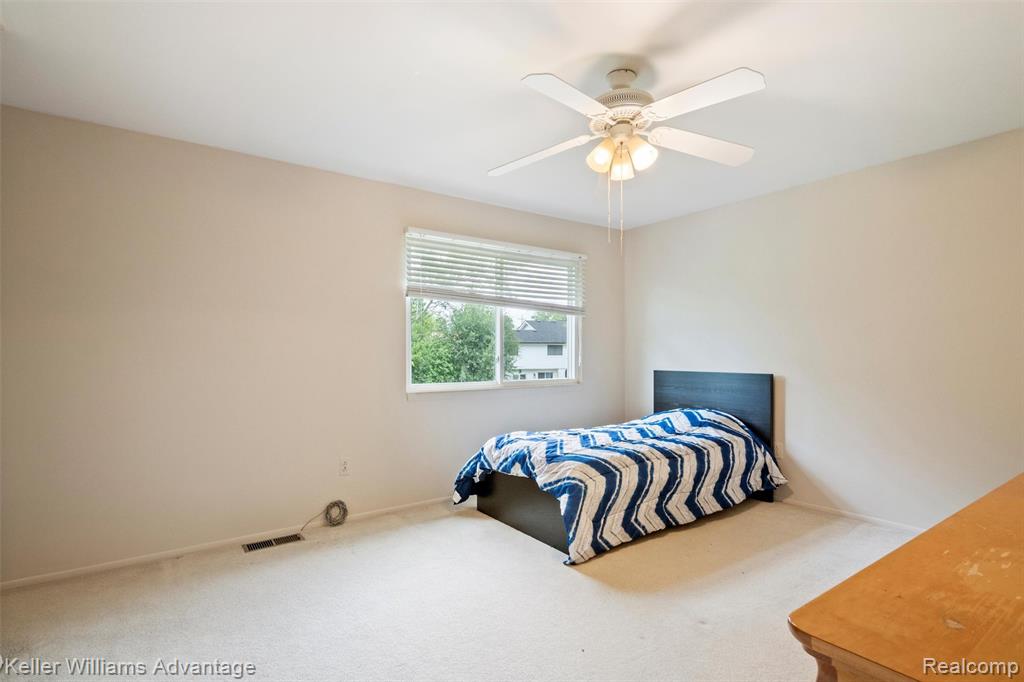5016 Patrick Road, West Bloomfield, MI — Photo 33