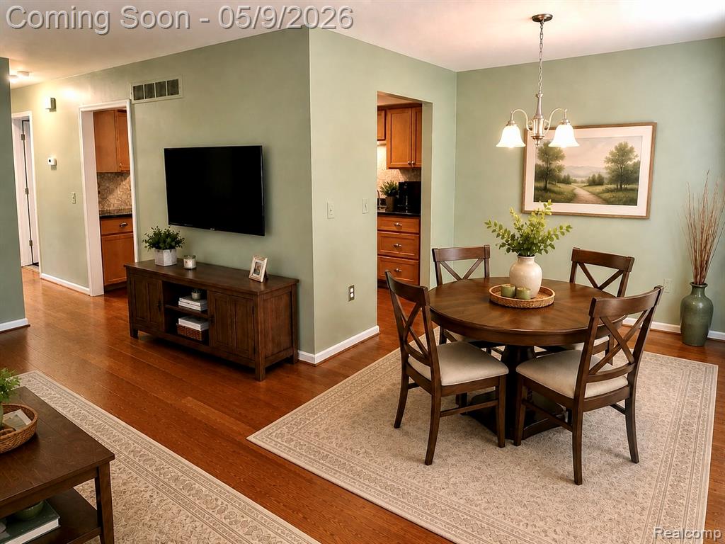 303 Doremus Lane, Saint Clair Shores, MI 48080 — Photo 6