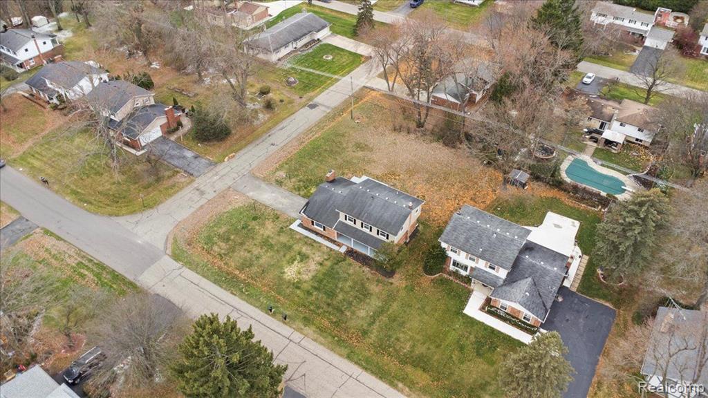6958 HEATHER HEATH, West Bloomfield, MI — Photo 40