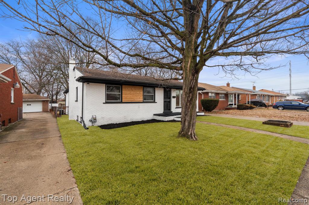 20527 Chapel Street, Detroit, MI 48219 — Photo 49