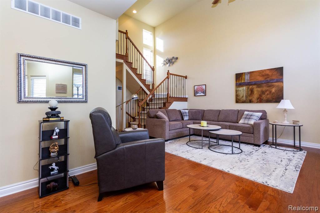 4370 Bennett Park Circle, Troy, MI 48085 — Photo 8