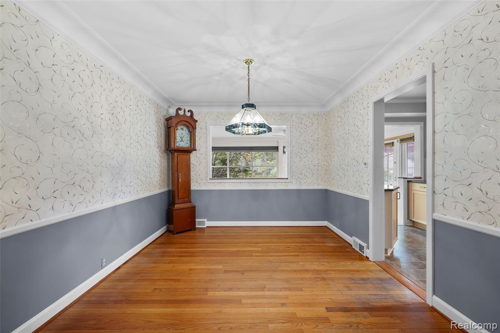 404 Lexington Boulevard, Royal Oak, MI 48073 — Photo 13