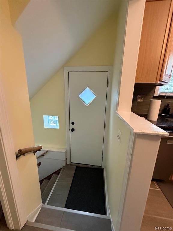 651 N Highland Street, Dearborn, MI 48128 — Photo 15