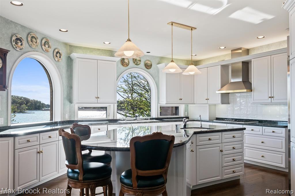 1832 Long Lake Shore Drive, Bloomfield Hills, MI 48302 — Photo 26