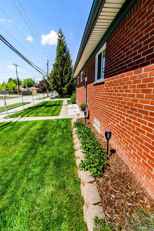 4218 Pardee Avenue, Dearborn Heights, MI 48125 — Photo 37