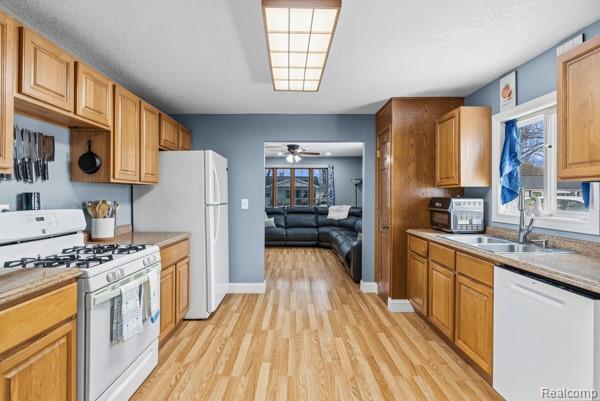 5135 Youngstown Place, Saginaw, MI 48601 — Photo 24