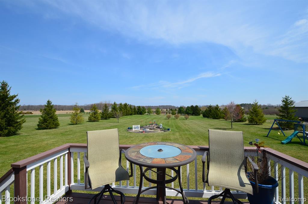 6854 WILDCAT Road, Grant, MI 48032 — Photo 7