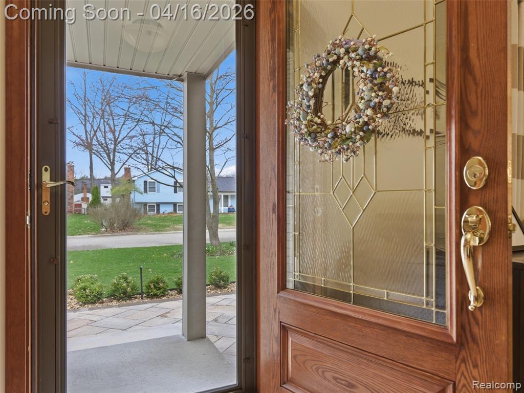 3363 Blasser Drive, Lake Orion, MI — Photo 17
