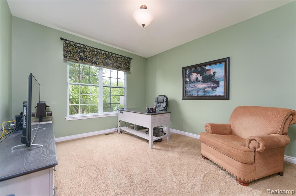 24455 Glenwood Drive, South Lyon, MI 48178 — Photo 10