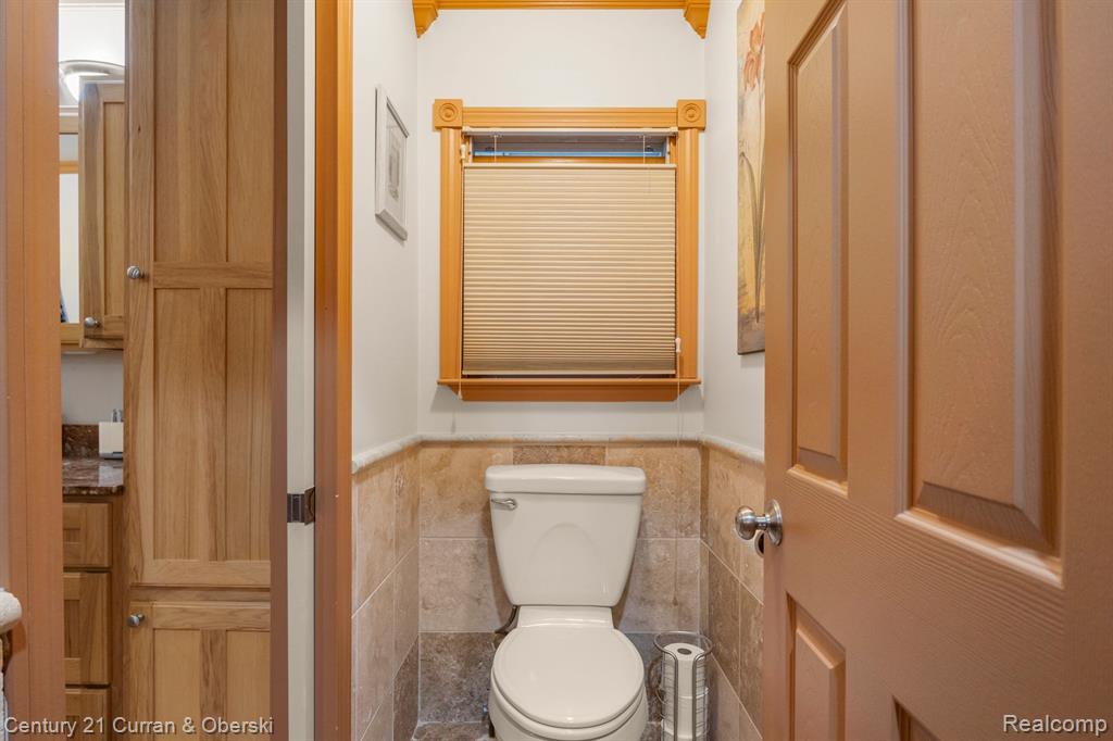 425 KENT Street, Carleton, MI 48117 — Photo 23