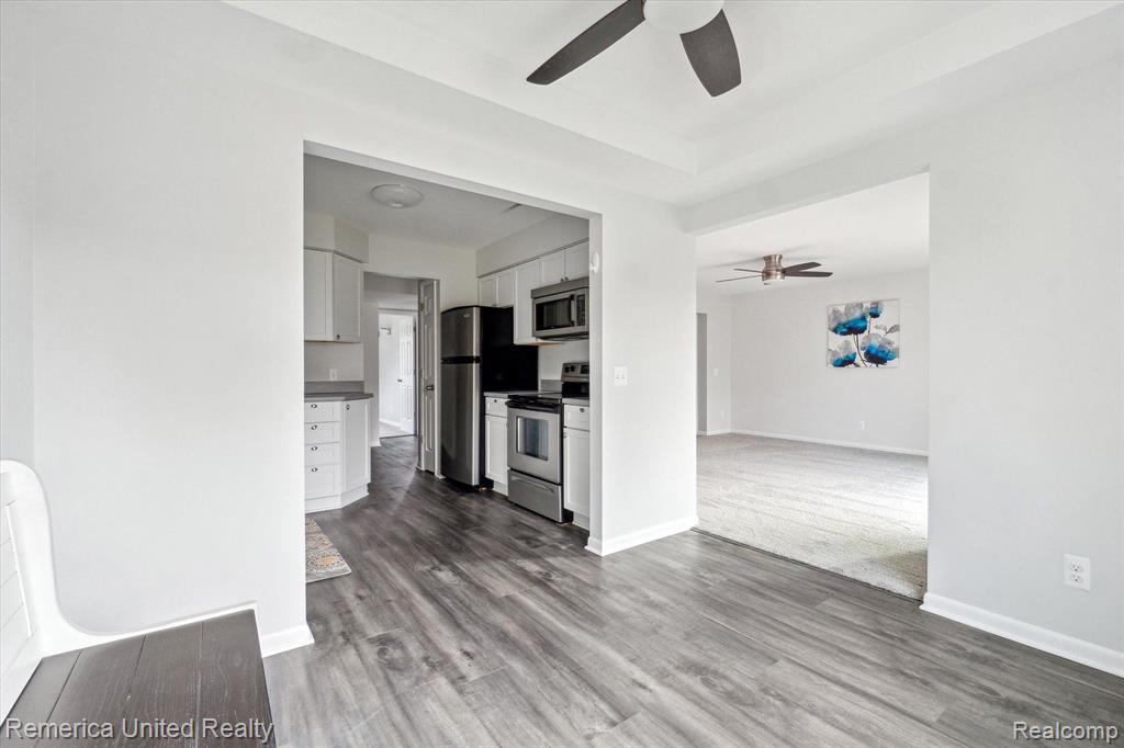 507 W HIGHLAND Road, D-9, Howell, MI 48843 — Photo 12