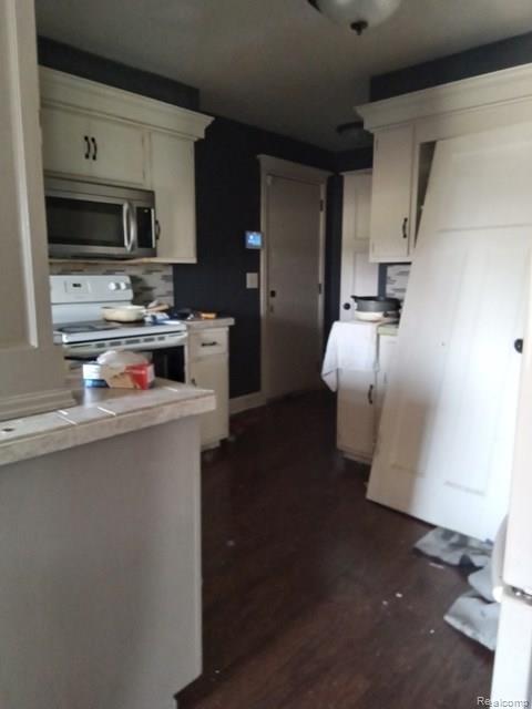 4141 Amelia Drive, Saginaw, MI 48601 — Photo 14